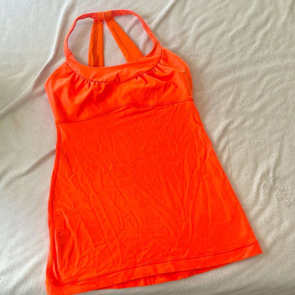 Lululemon tank size 4